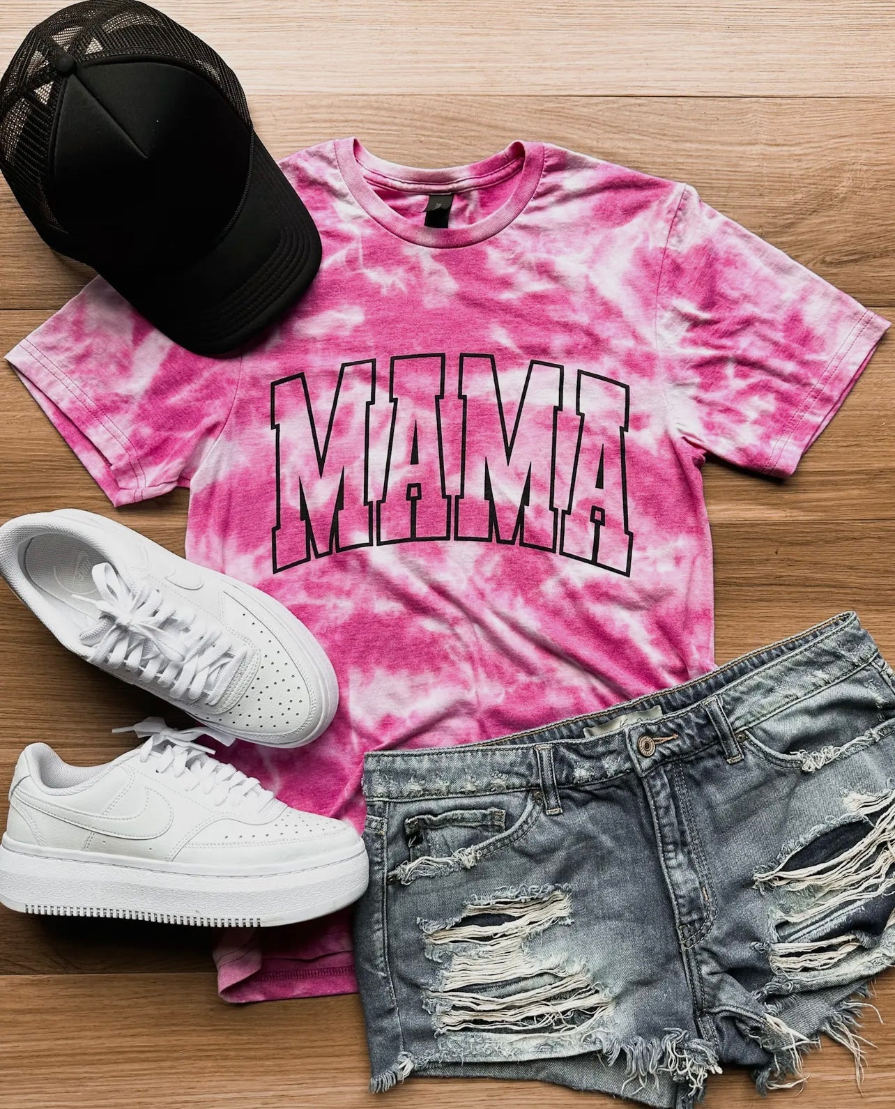 Mama Graphic Tee